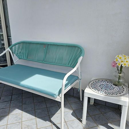 Sky-Terrace In Central Station, 3 Bedrooms Napoli Bagian luar foto