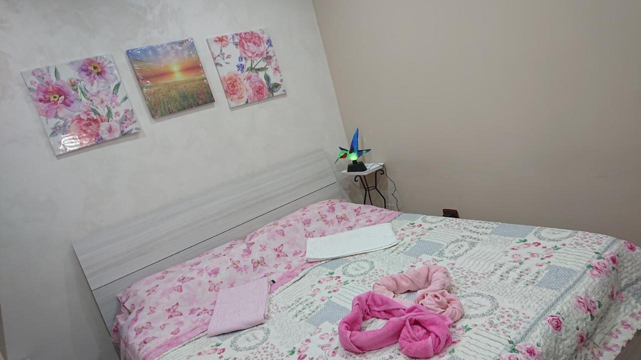 Sky-Terrace In Central Station, 3 Bedrooms Napoli Bagian luar foto