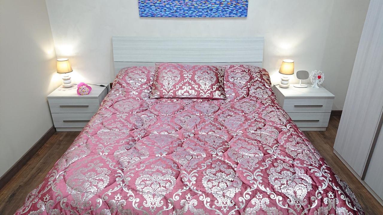 Sky-Terrace In Central Station, 3 Bedrooms Napoli Bagian luar foto