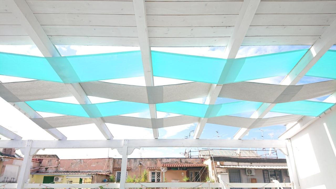 Sky-Terrace In Central Station, 3 Bedrooms Napoli Bagian luar foto